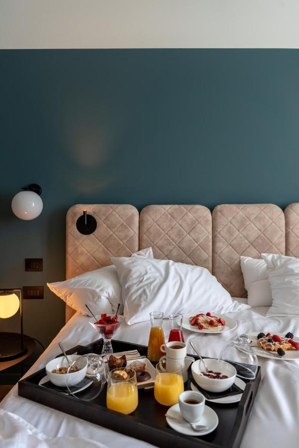 Hotel Tocq Milano Esterno foto