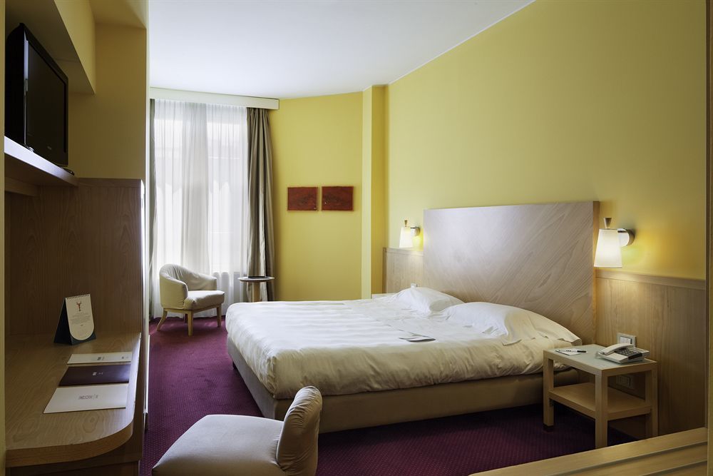 Hotel Tocq Milano Esterno foto