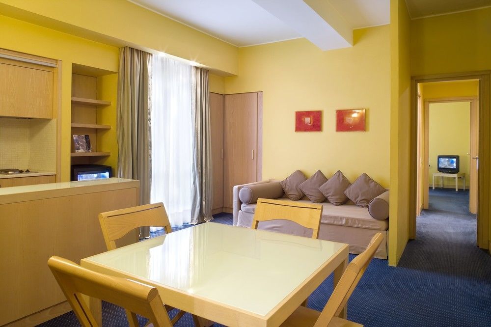 Hotel Tocq Milano Esterno foto