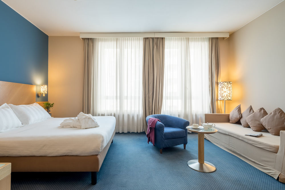Hotel Tocq Milano Esterno foto